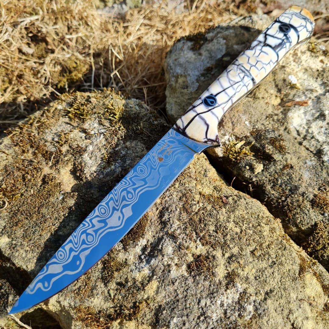 Damacore Garron v1 view 2