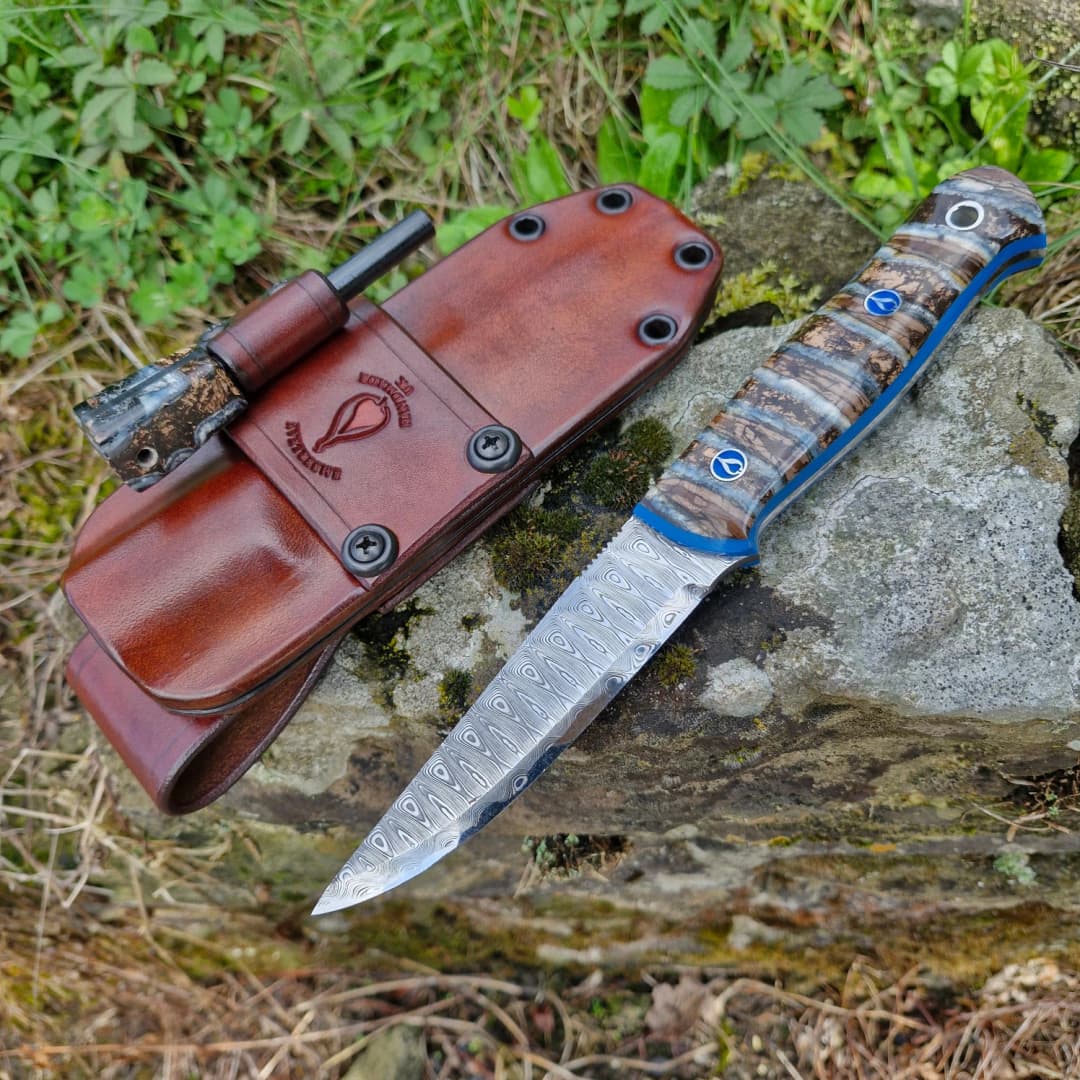 Custom commission view 1