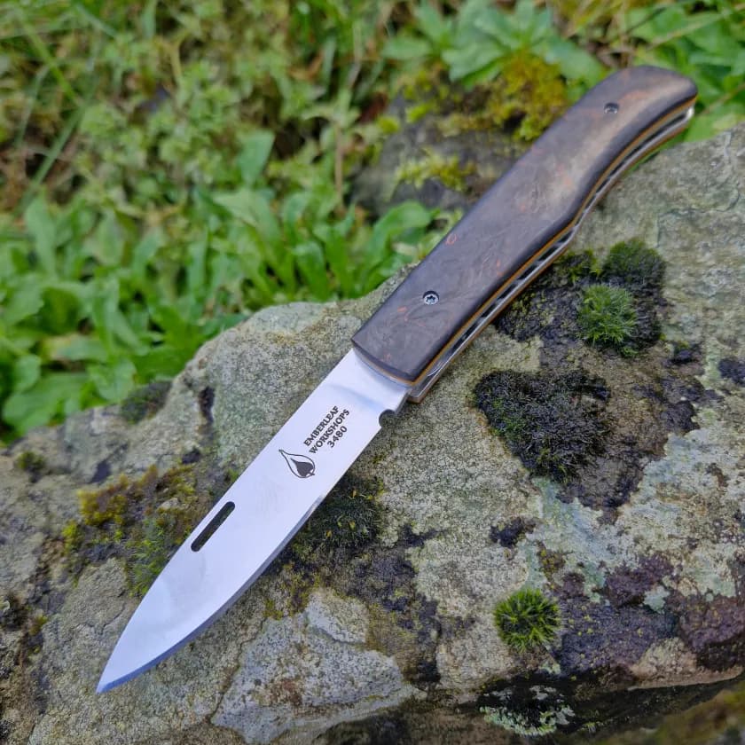 Aquila Slipjoint view 1
